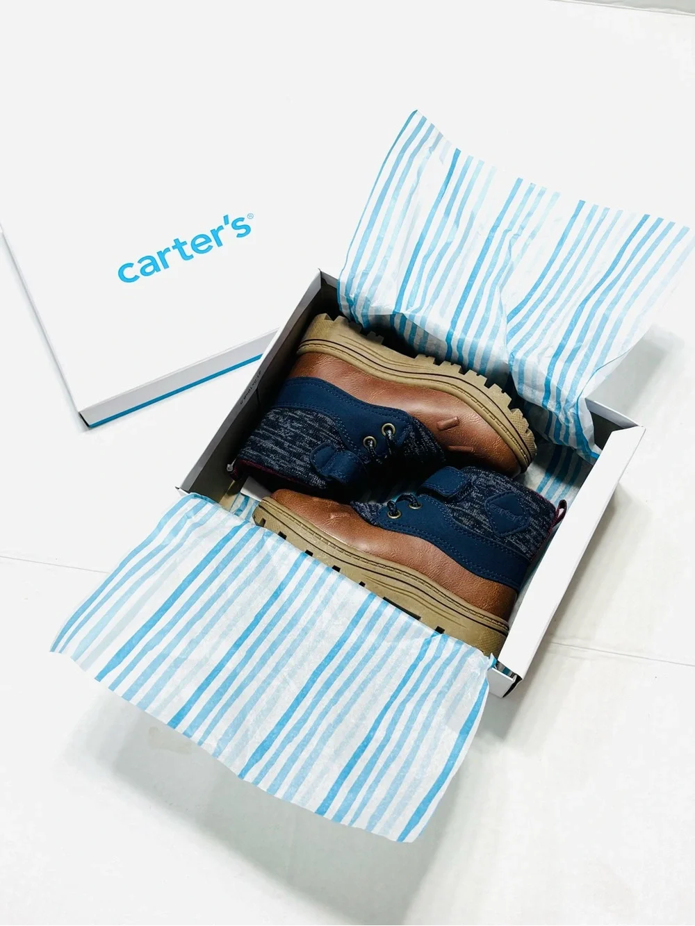 NEW In Box Carter's Faux Leather Duck Boots Wipe Clean Upper Easy On Off Size 7